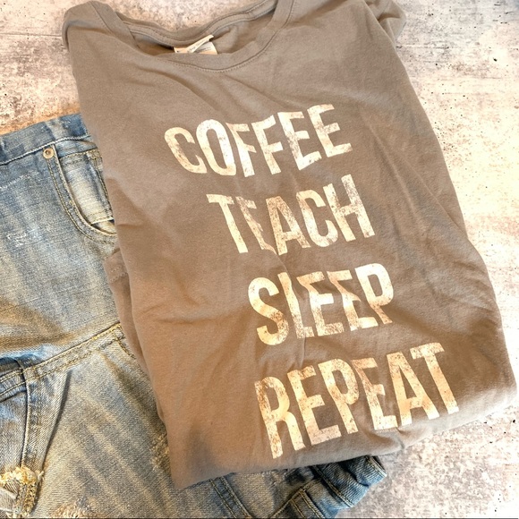 PORT & CO TEACHER GRAPHIC TEE SHIRT LOGO T SIZE S - Picture 10 of 10